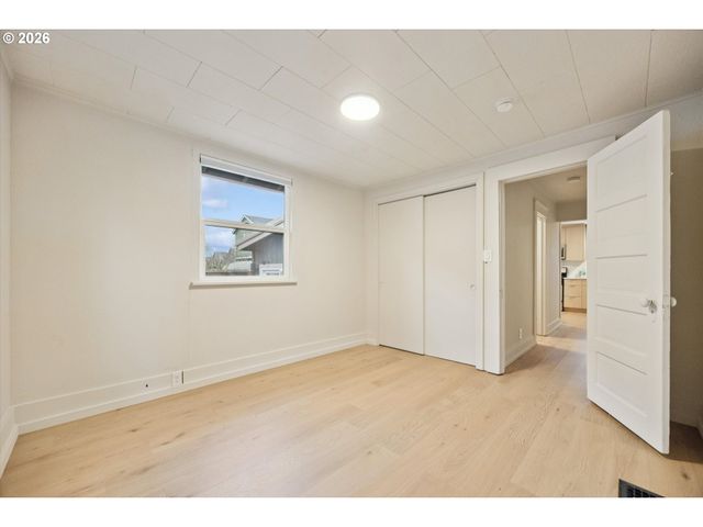 4834 Ne 9TH Ave 4834, Portland, OR 97211