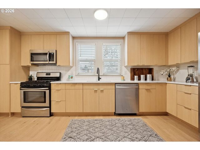 4834 Ne 9TH Ave 4834, Portland, OR 97211