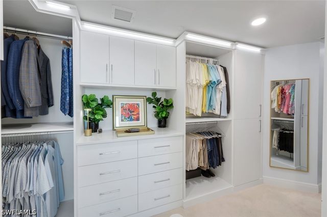 275 Indies WAY 1503, Naples, FL 34110