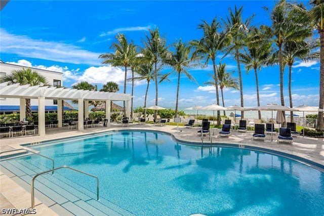 275 Indies WAY 1503, Naples, FL 34110