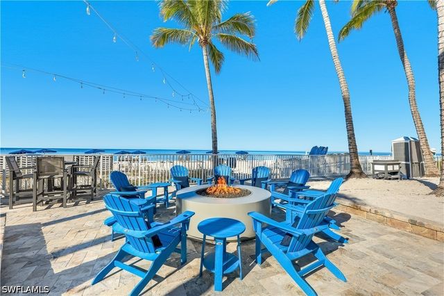 275 Indies WAY 1503, Naples, FL 34110