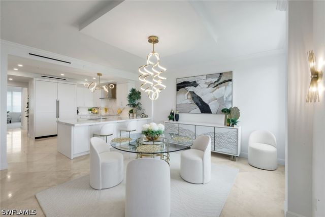 275 Indies WAY 1503, Naples, FL 34110