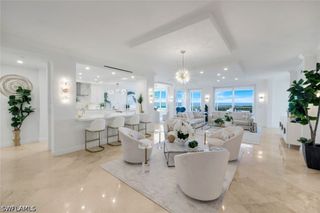 275 Indies WAY 1503, Naples, FL 34110