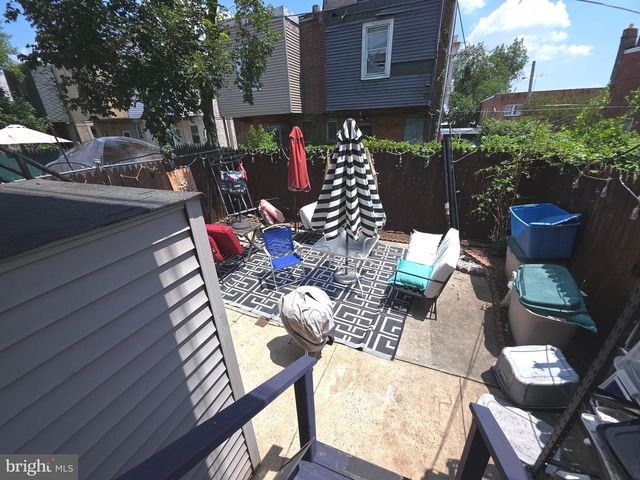 6713 N 15TH ST, Philadelphia, PA 19126
