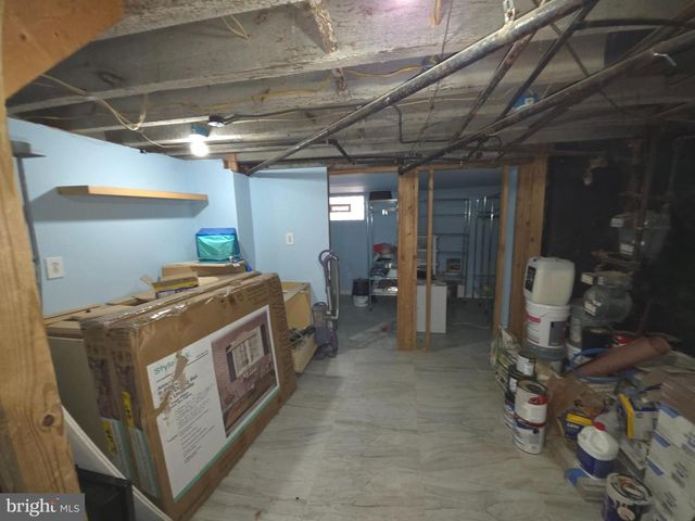 6713 N 15TH ST, Philadelphia, PA 19126
