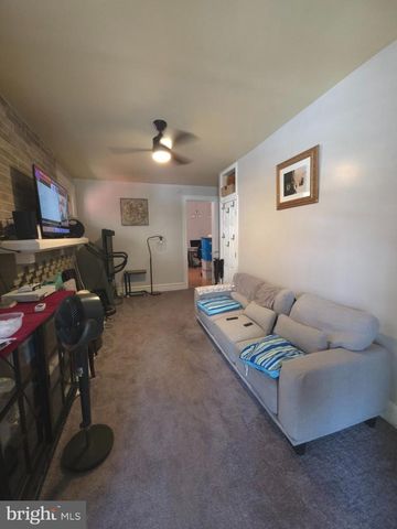 6713 N 15TH ST, Philadelphia, PA 19126