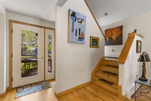 27 Blueberry Avenue, Provincetown, MA 02657