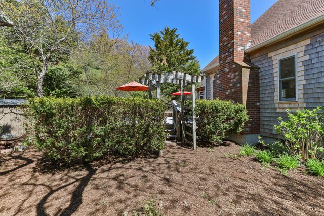 27 Blueberry Avenue, Provincetown, MA 02657