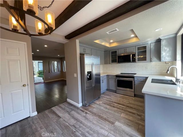 1102 San Juan A, Tustin, CA 92780