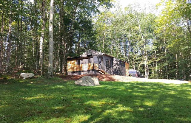 572 Roberts Road, Weathersfield, VT 05156