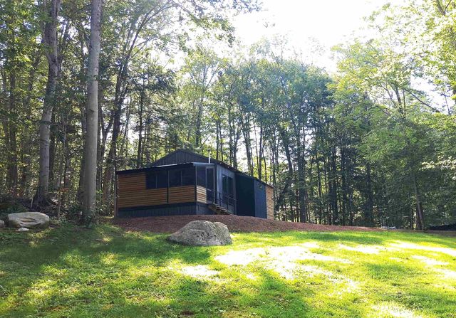 572 Roberts Road, Weathersfield, VT 05156