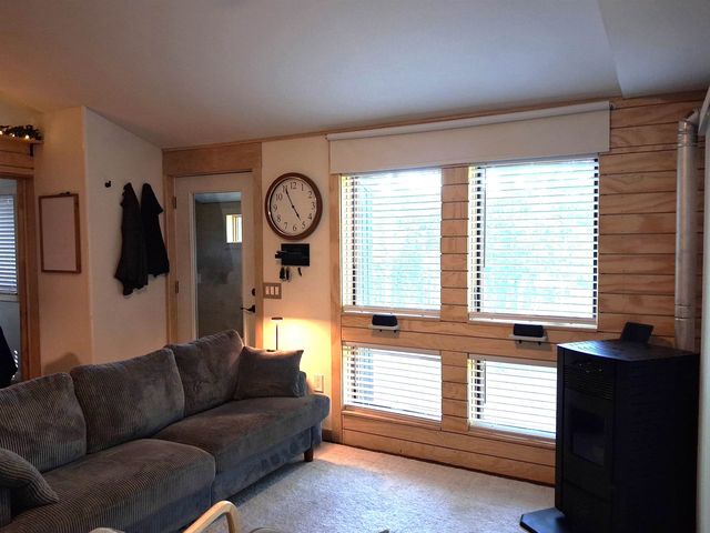 572 Roberts Road, Weathersfield, VT 05156