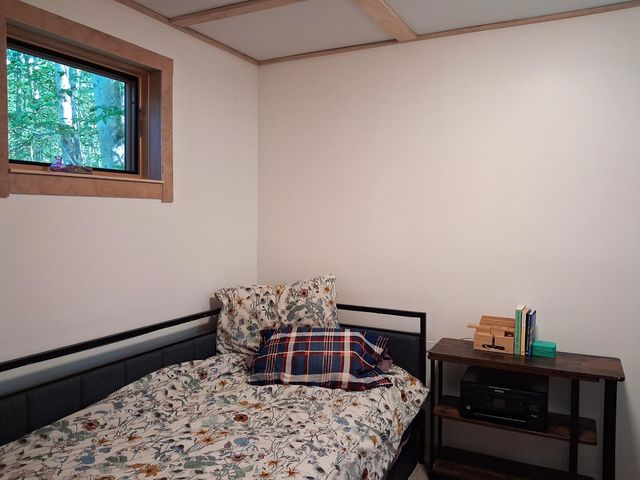 572 Roberts Road, Weathersfield, VT 05156