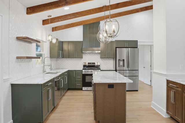 6384 Sc 162, Hollywood, SC 29449