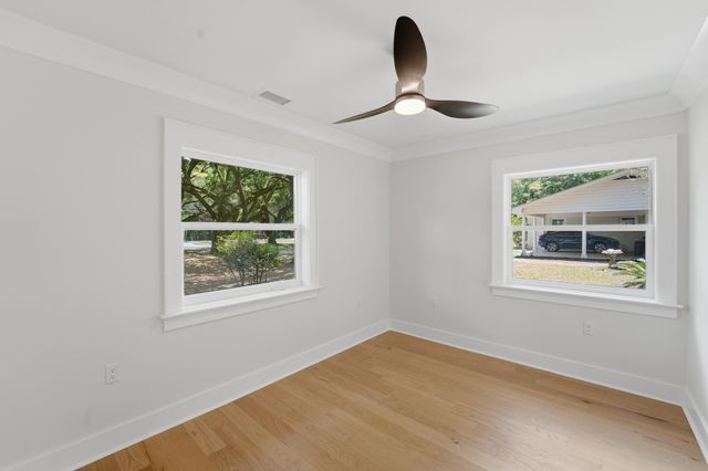 6384 Sc 162, Hollywood, SC 29449