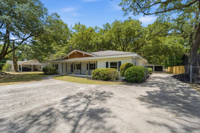 6384 Sc 162, Hollywood, SC 29449