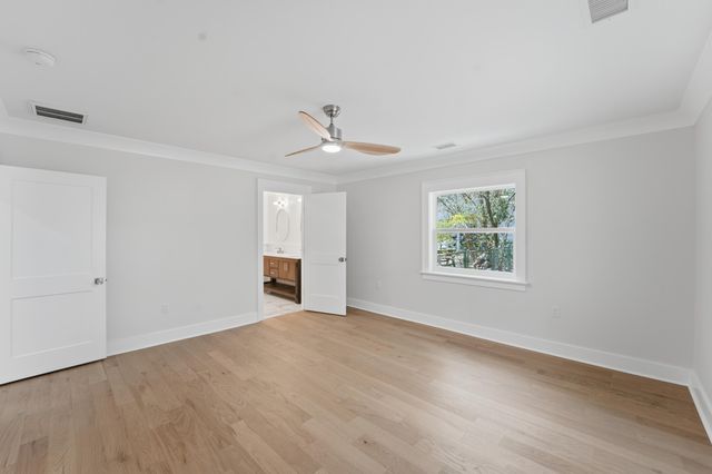 6384 Sc 162, Hollywood, SC 29449
