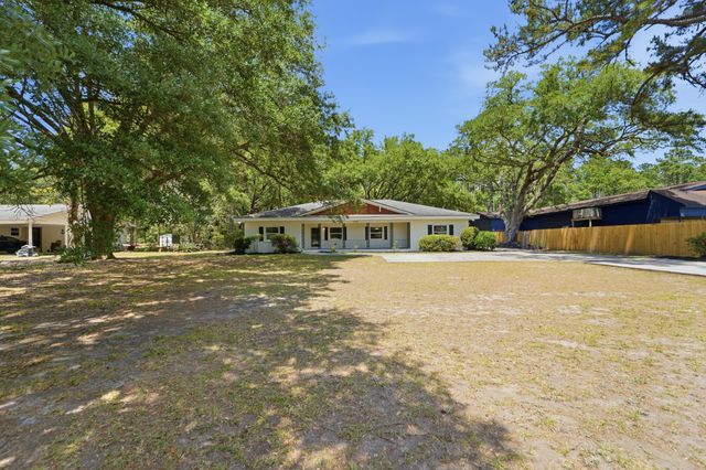 6384 Sc 162, Hollywood, SC 29449