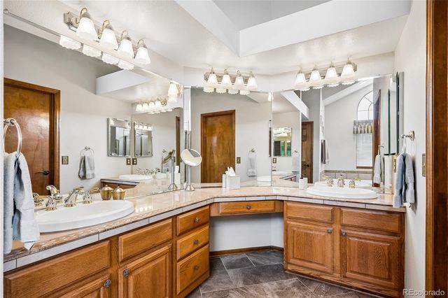 2366 Wynterbrook Drive, Littleton, CO 80126