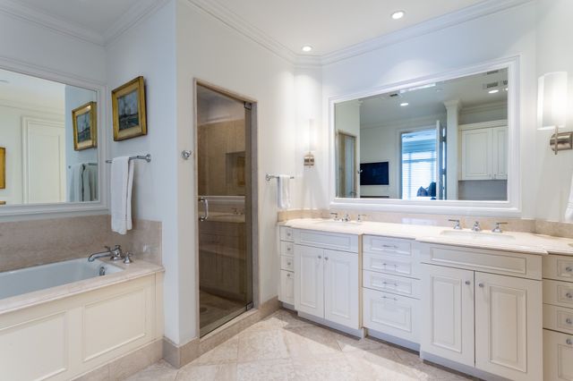 2525 N PEARL Street 1005, Dallas, TX 75201