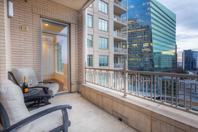 2525 N PEARL Street 1005, Dallas, TX 75201