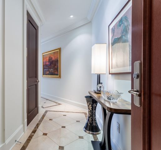 2525 N PEARL Street 1005, Dallas, TX 75201