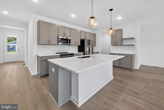 15012 BOATSWAIN AVE, Ellendale, DE 19941