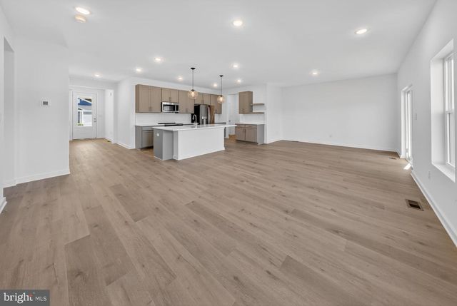 15012 BOATSWAIN AVE, Ellendale, DE 19941