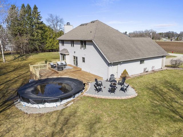 3757 WOODLAND ROAD, Green Bay, WI 54313