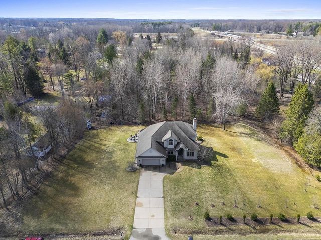 3757 WOODLAND ROAD, Green Bay, WI 54313