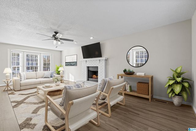 1348 WILLOW CREEK PLACE, Alabaster, AL 35007