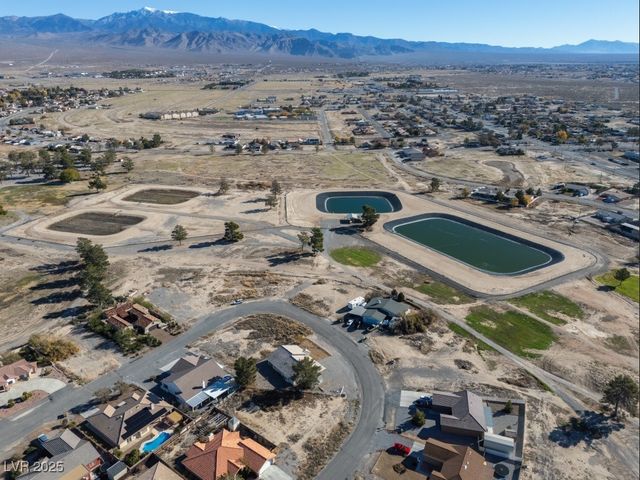 401 Happy Canyon Road, Pahrump, NV 89048