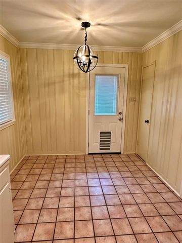 4325 Kinglet, Houston, TX 77035