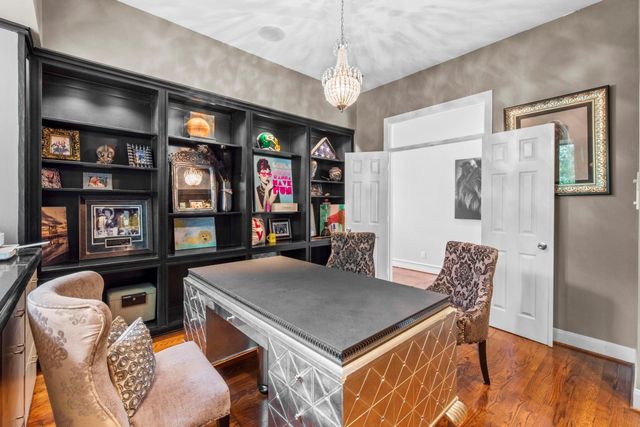 95 N Windsail Place N, The Woodlands, TX 77381