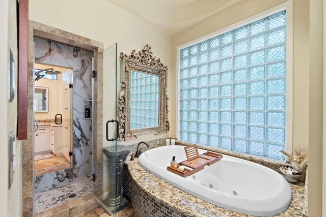 95 N Windsail Place N, The Woodlands, TX 77381