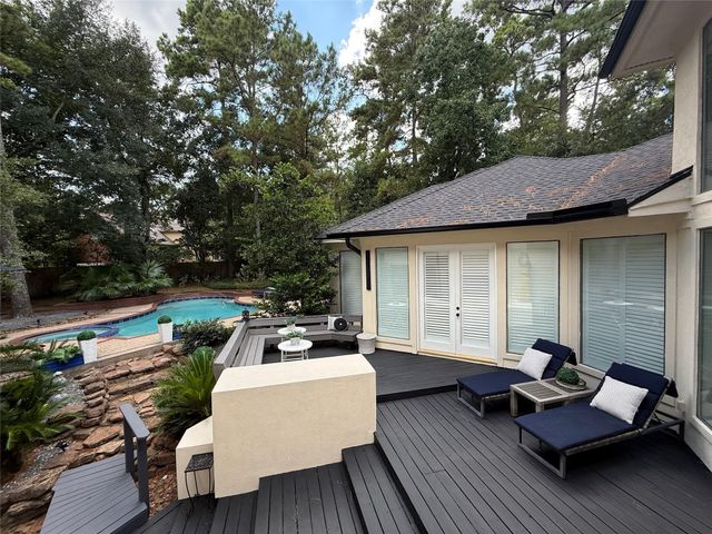 95 N Windsail Place N, The Woodlands, TX 77381