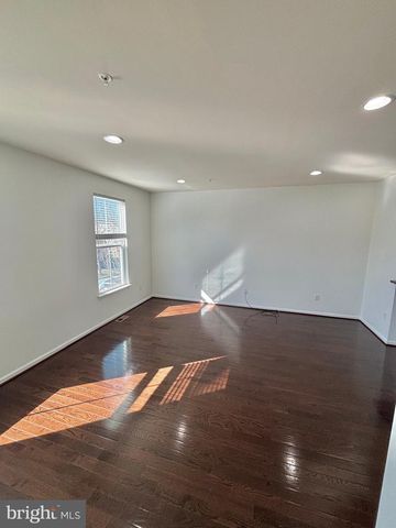 225 QUARRY POINT RD, Malvern, PA 19355