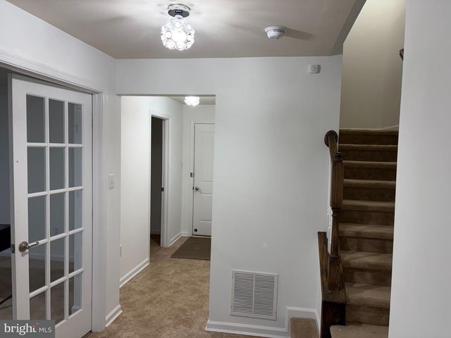 225 QUARRY POINT RD, Malvern, PA 19355