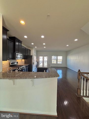 225 QUARRY POINT RD, Malvern, PA 19355