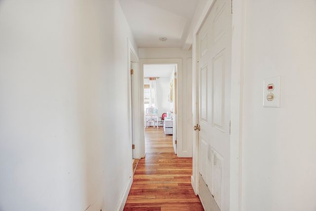 707 Hathaway Rd, New Bedford, MA 02740