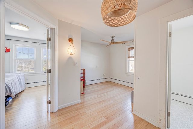 707 Hathaway Rd, New Bedford, MA 02740