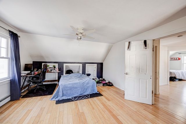 707 Hathaway Rd, New Bedford, MA 02740