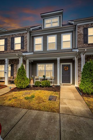 722 Bradburn Village Way, Antioch, TN 37013