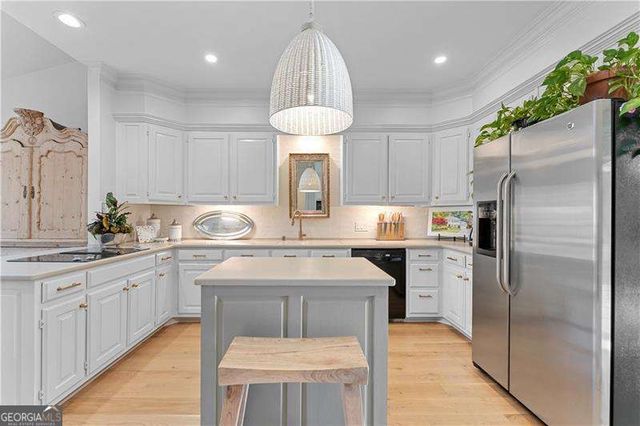 5480 Coburn Court, Atlanta, GA 30338