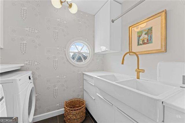 5480 Coburn Court, Atlanta, GA 30338