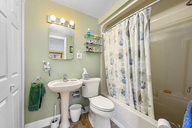 535 School House Road, Eastham, MA 02642