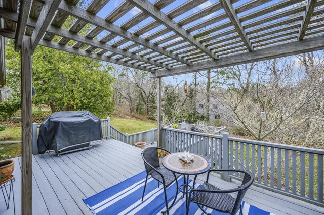 535 School House Road, Eastham, MA 02642