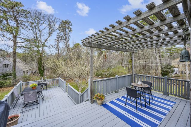 535 School House Road, Eastham, MA 02642