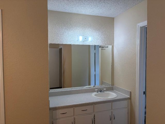 6309 Elm Springs Drive, Arlington, TX 76001