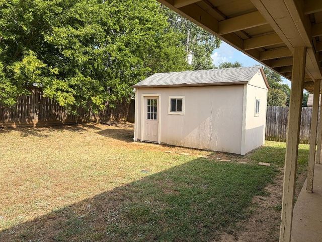 6309 Elm Springs Drive, Arlington, TX 76001